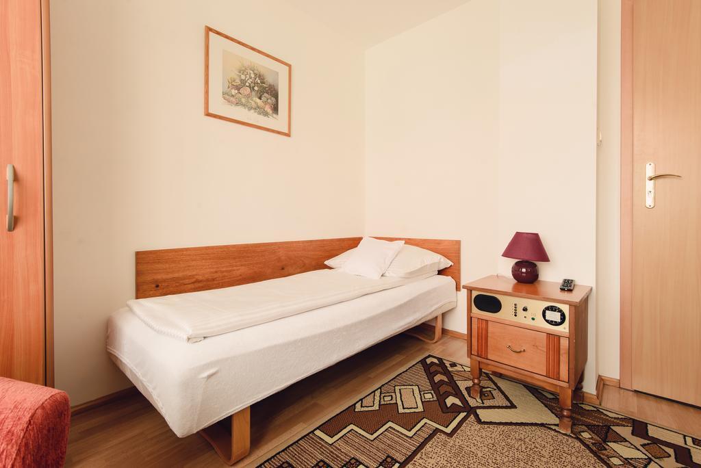 Pokoje Goscinne Akropol Poznan Ngoại thất bức ảnh