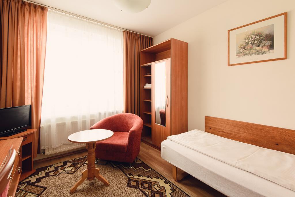 Pokoje Goscinne Akropol Poznan Ngoại thất bức ảnh