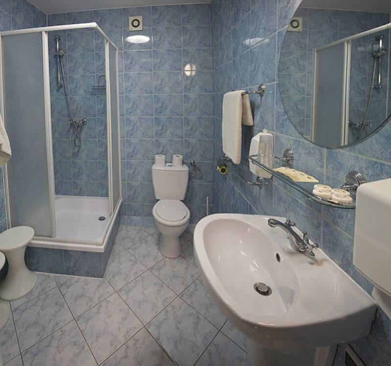 Pokoje Goscinne Akropol Poznan Ngoại thất bức ảnh