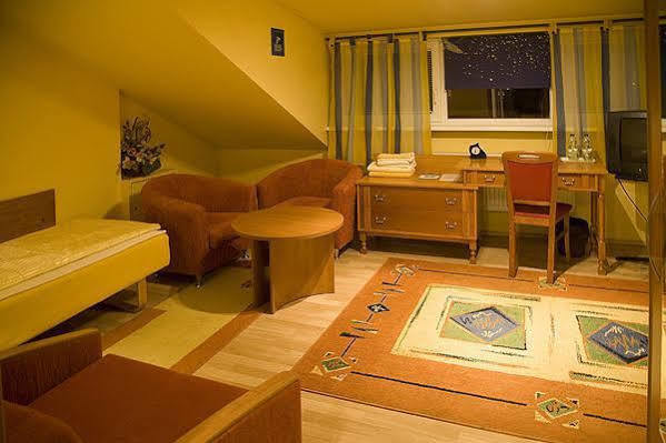 Pokoje Goscinne Akropol Poznan Ngoại thất bức ảnh